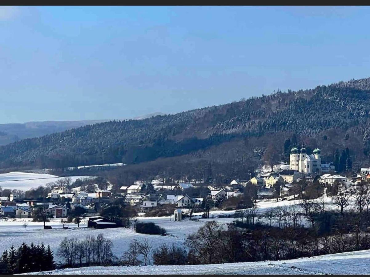 Ferienwohnung Urlaub In Schlossnaehe Artstetten Exterior foto